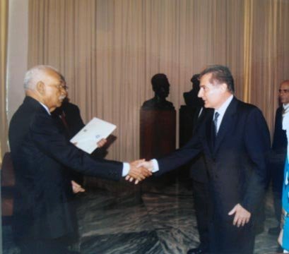 Domenico Vecchioni ambasciatore e scrittore