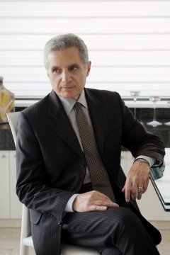 domenico vecchioni ambasciatore e scrittore